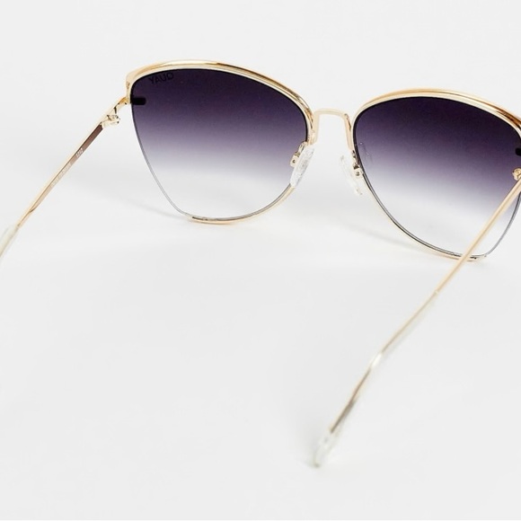 Quay Australia Gold Frame with Black Gradient Lenses Sunglasses. - Picture 9 of 9